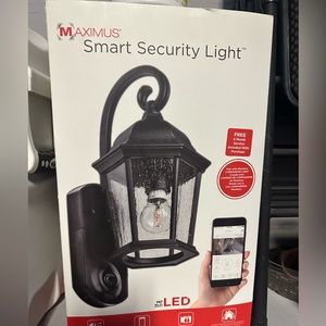 Maximus Smart Security Light